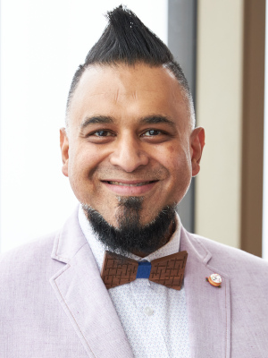 Photo of philanthropy expert Paul Nazareth
