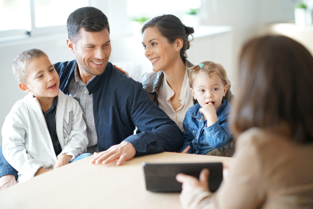 Family meeting financial adviser for house investment