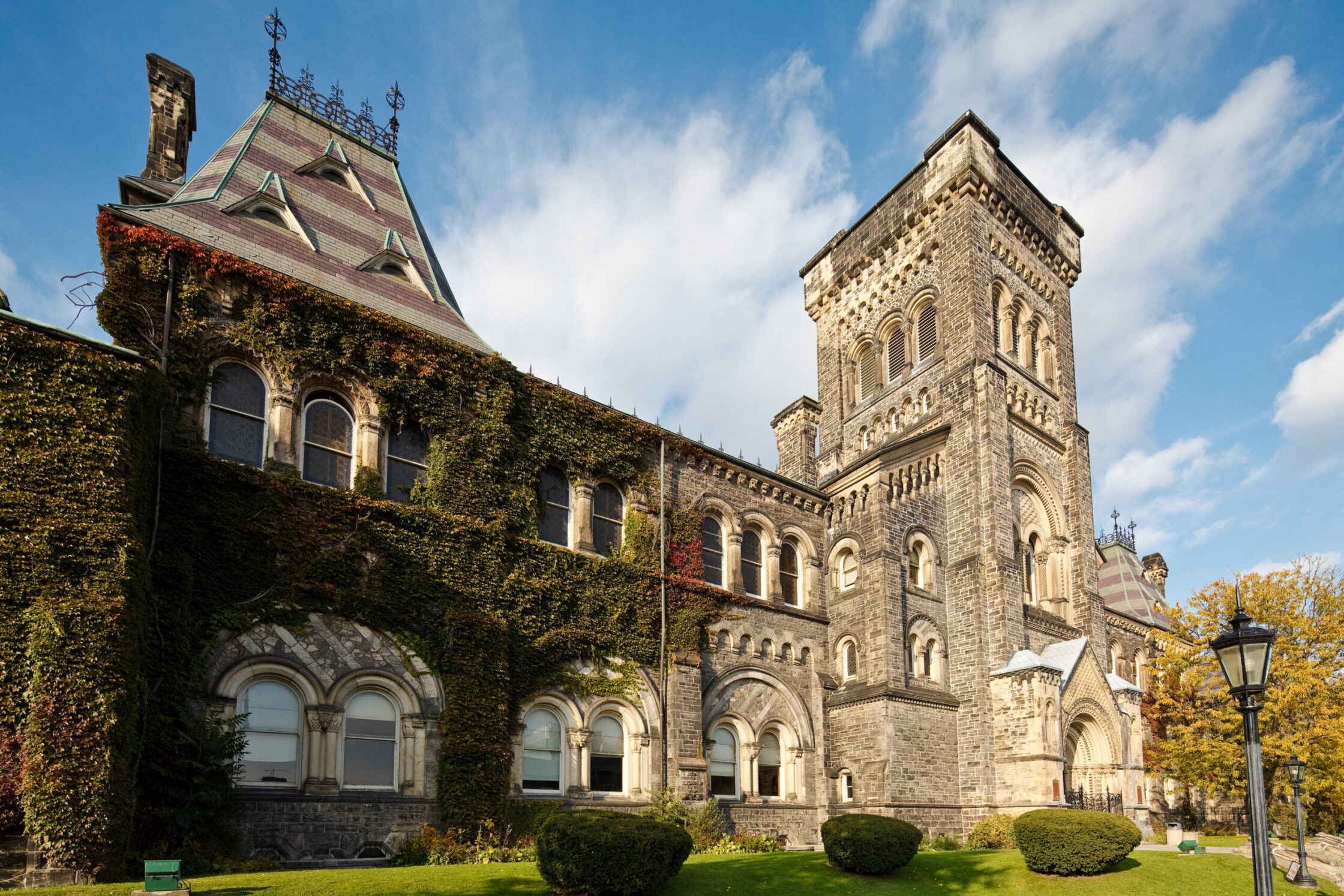Photo of the main campus at the University of Toronto, where a new PhD scholarship program is setting a new bar for academic philanthropy